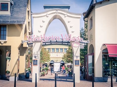 wertheim outlet shop.